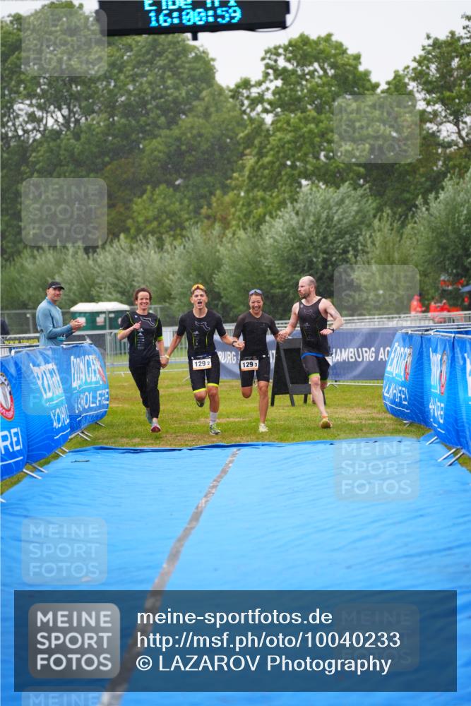 30.08.2026 - Elbe Triathlon Hamburg LAZAROV Photography http://msf.ph/oto/10040233 30.08.2026 16:01:00 Ziel  meine-sportfotos.de