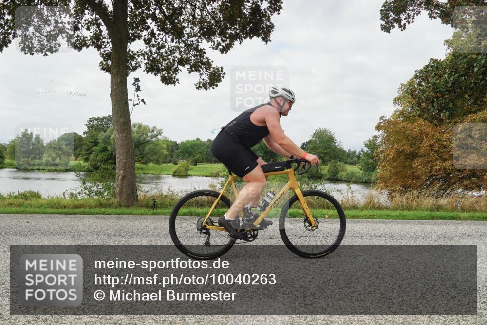30.08.2026 - Elbe Triathlon Hamburg Michael Burmester http://msf.ph/oto/10040263 30.08.2026 10:51:40 Radfahren 759, 1094, 1103, 1108, 1271, 1354 meine-sportfotos.de