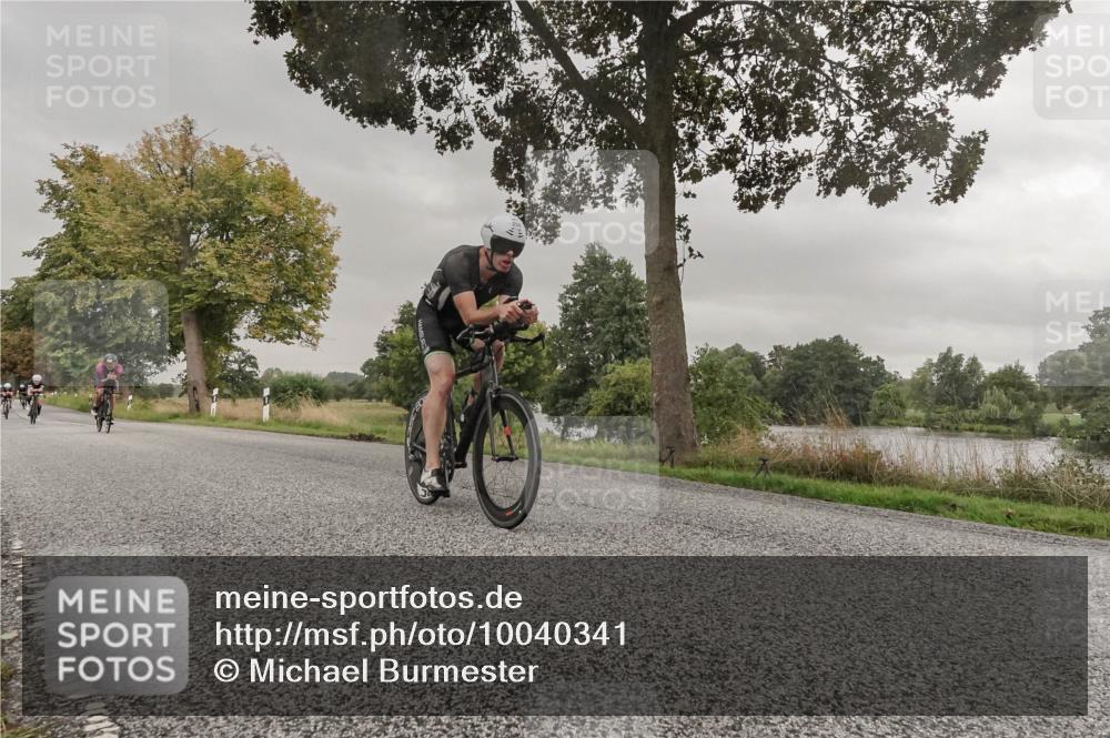 30.08.2026 - Elbe Triathlon Hamburg Michael Burmester http://msf.ph/oto/10040341 30.08.2026 08:57:49 Radfahren 191, 230, 232, 240, 252, 258, 270, 301, 347 meine-sportfotos.de