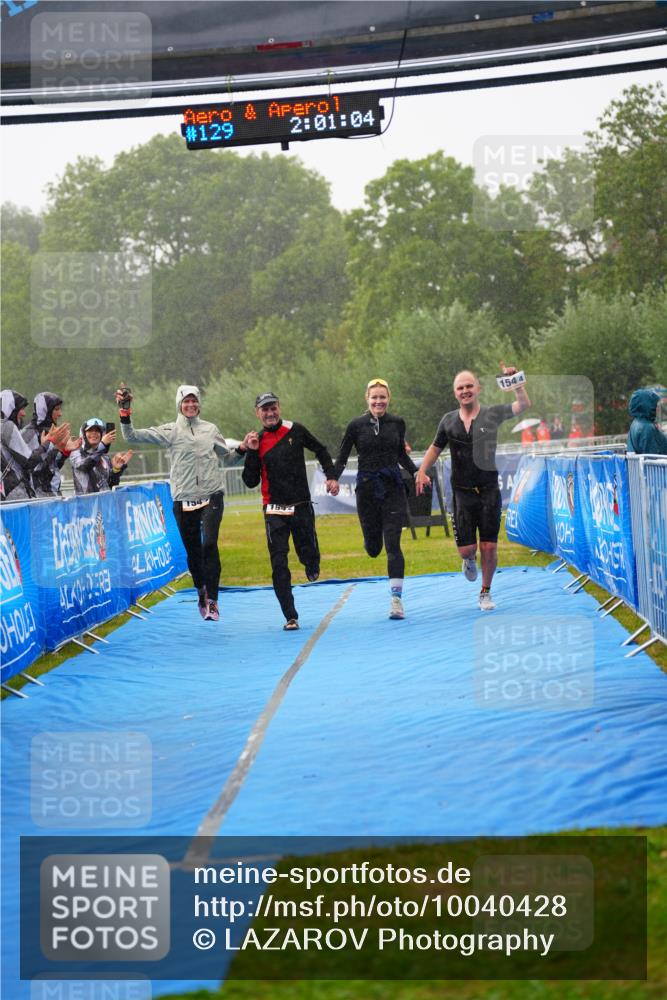 30.08.2026 - Elbe Triathlon Hamburg LAZAROV Photography http://msf.ph/oto/10040428 30.08.2026 16:05:03 Ziel  meine-sportfotos.de