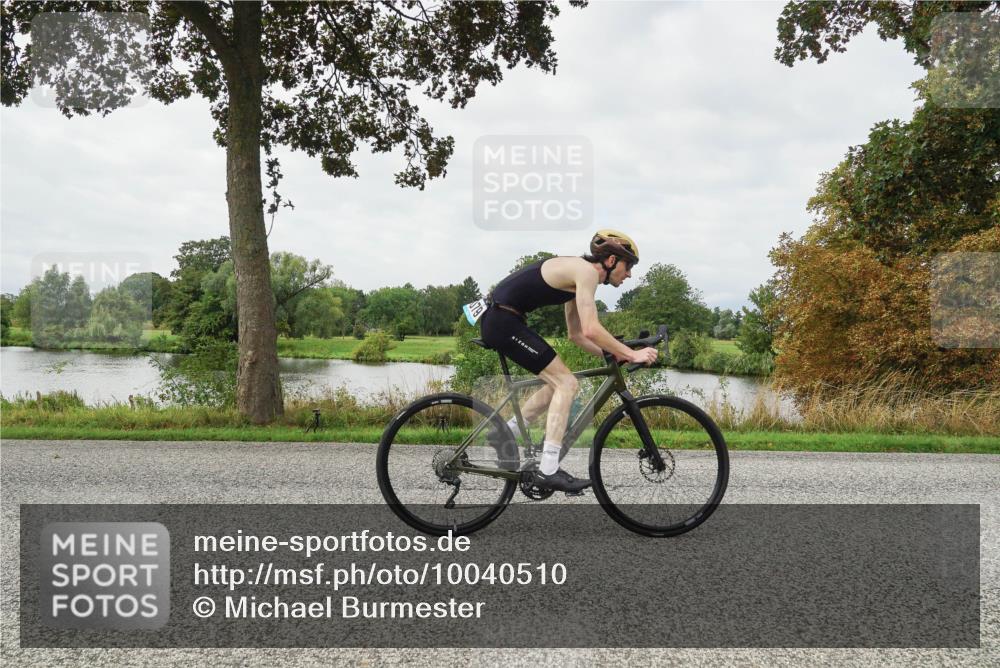 30.08.2026 - Elbe Triathlon Hamburg Michael Burmester http://msf.ph/oto/10040510 30.08.2026 10:53:35 Radfahren 1079, 1265, 1435, 1438 meine-sportfotos.de
