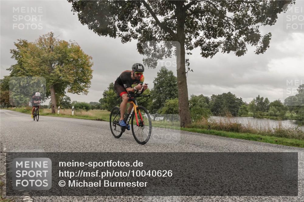 30.08.2026 - Elbe Triathlon Hamburg Michael Burmester http://msf.ph/oto/10040626 30.08.2026 08:59:42 Radfahren 229, 238, 274, 325, 340 meine-sportfotos.de