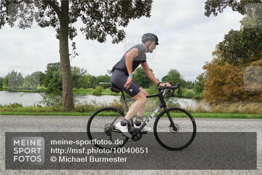 30.08.2026 - Elbe Triathlon Hamburg Michael Burmester http://msf.ph/oto/10040651 30.08.2026 10:55:28 Radfahren 1018, 1238, 1270, 1274, 1440 meine-sportfotos.de