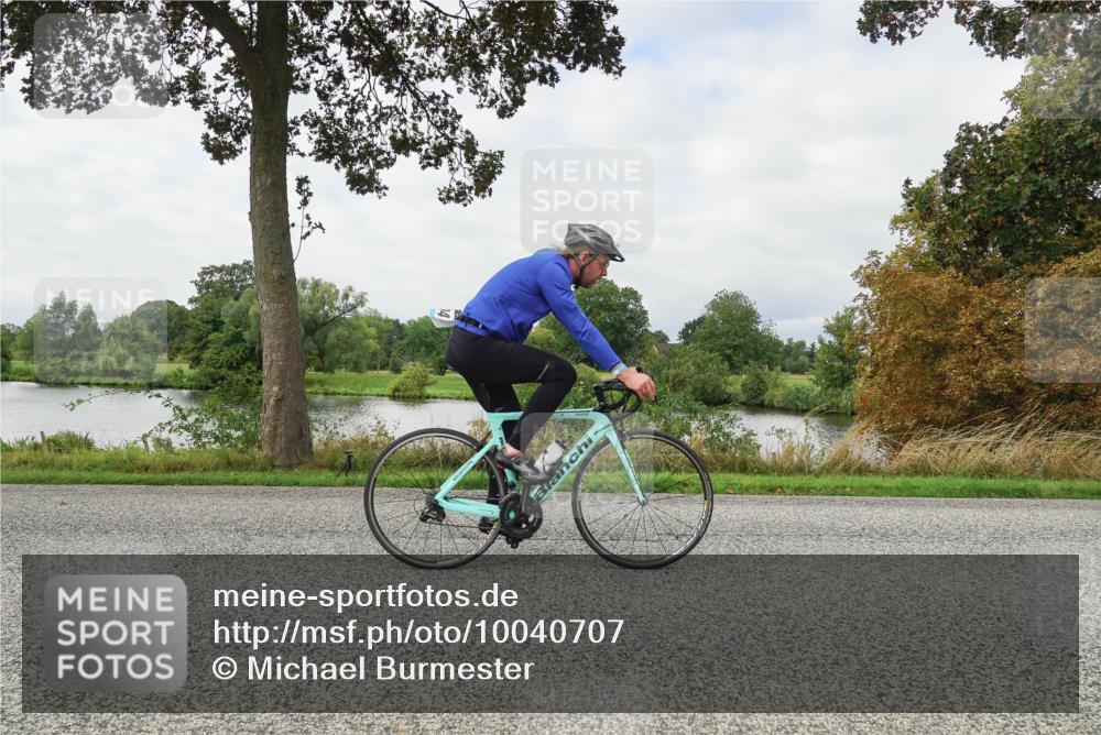 30.08.2026 - Elbe Triathlon Hamburg Michael Burmester http://msf.ph/oto/10040707 30.08.2026 10:56:27 Radfahren 1294, 1439, 1447 meine-sportfotos.de