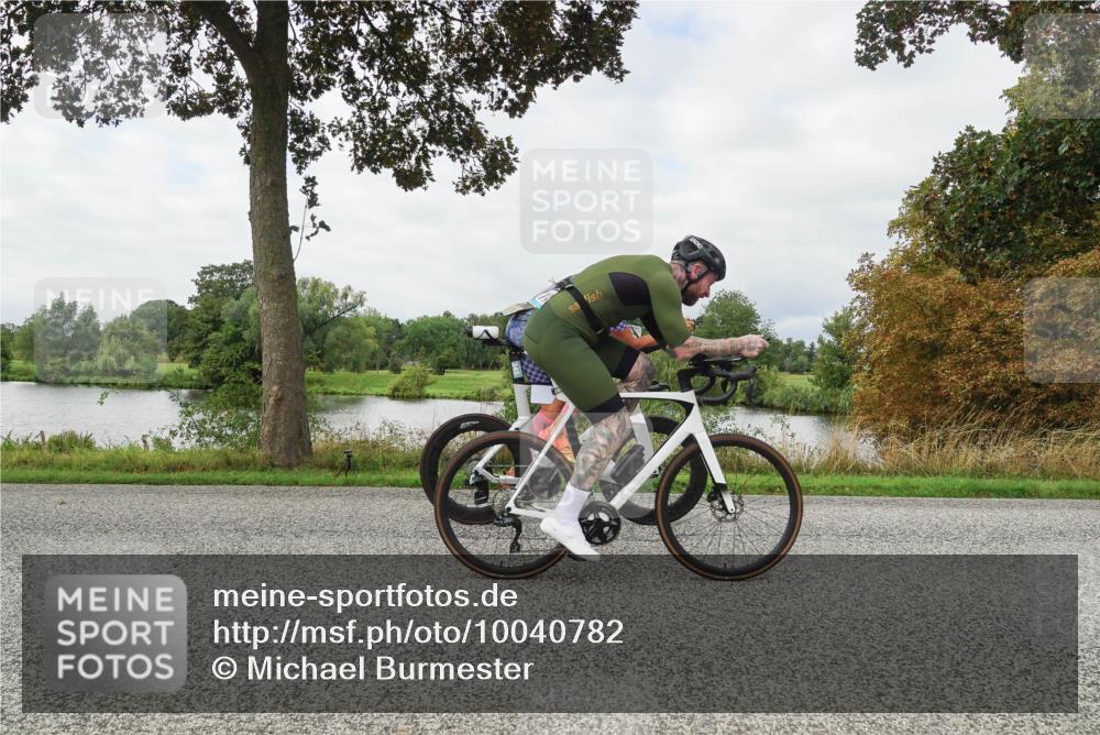 30.08.2026 - Elbe Triathlon Hamburg Michael Burmester http://msf.ph/oto/10040782 30.08.2026 10:57:02 Radfahren 942, 1064, 1144, 1151, 1178, 1281, 1284, 1314, 1444 meine-sportfotos.de
