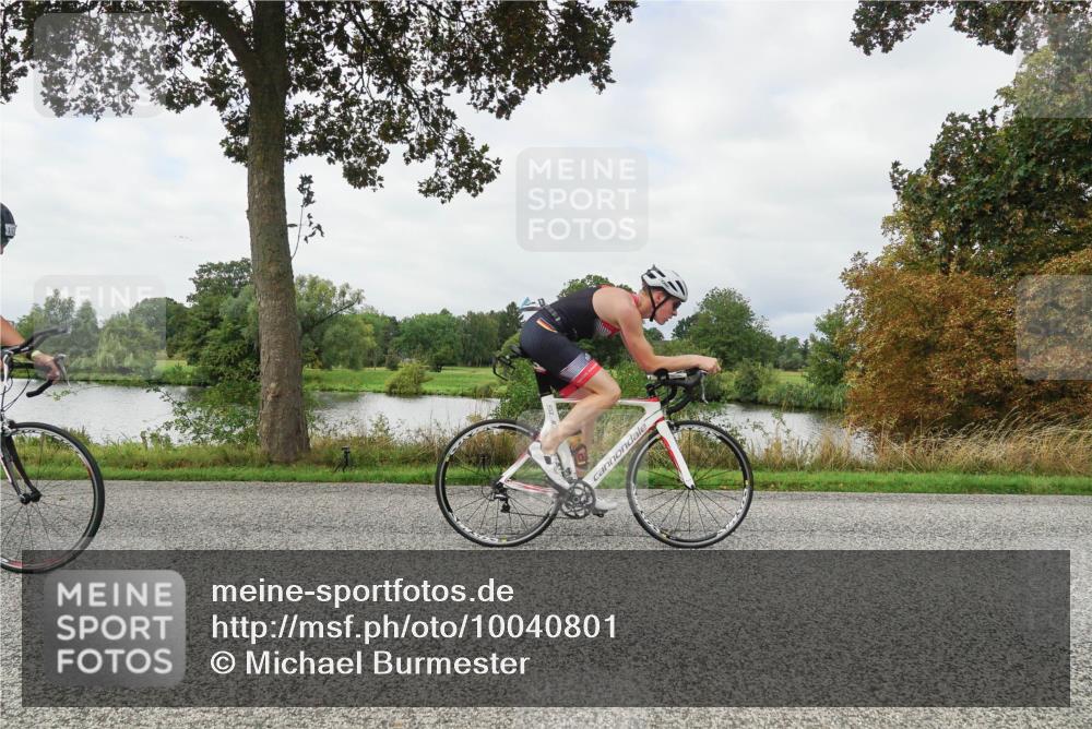 30.08.2026 - Elbe Triathlon Hamburg Michael Burmester http://msf.ph/oto/10040801 30.08.2026 10:57:09 Radfahren 1151, 1178, 1284, 1444 meine-sportfotos.de