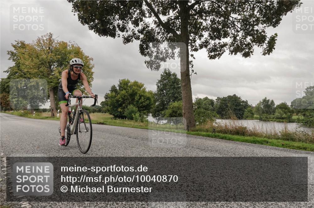 30.08.2026 - Elbe Triathlon Hamburg Michael Burmester http://msf.ph/oto/10040870 30.08.2026 09:01:31 Radfahren 285, 353, 354 meine-sportfotos.de