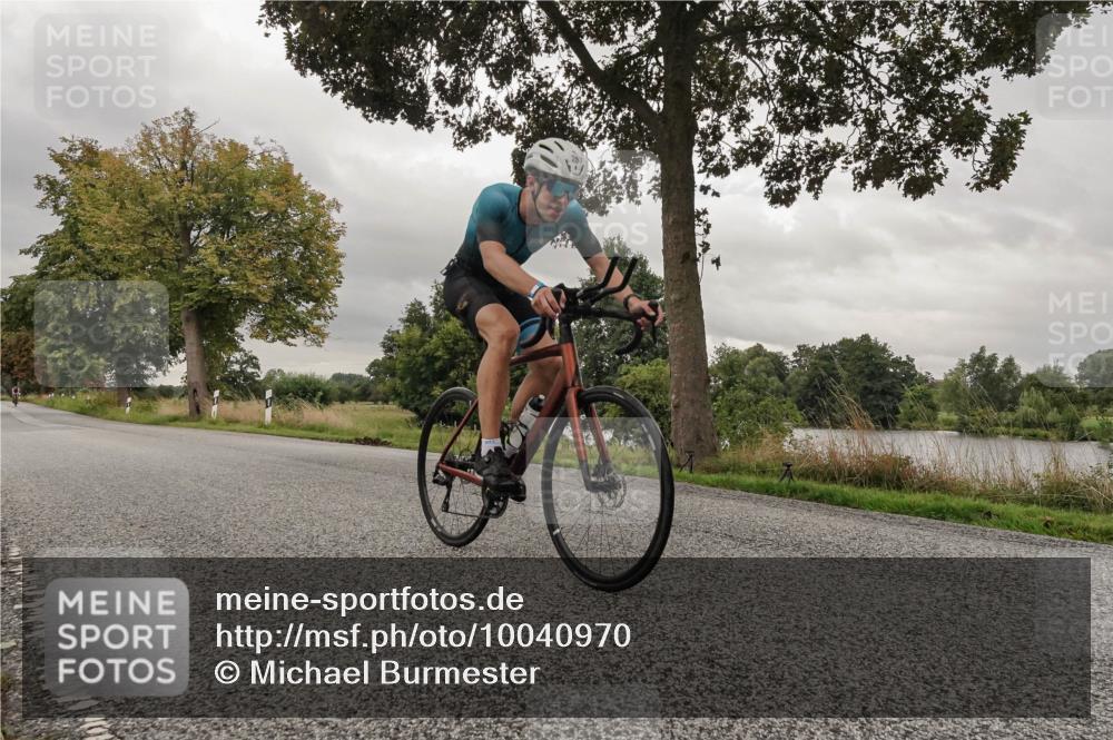 30.08.2026 - Elbe Triathlon Hamburg Michael Burmester http://msf.ph/oto/10040970 30.08.2026 09:02:20 Radfahren 180, 194, 205, 267 meine-sportfotos.de