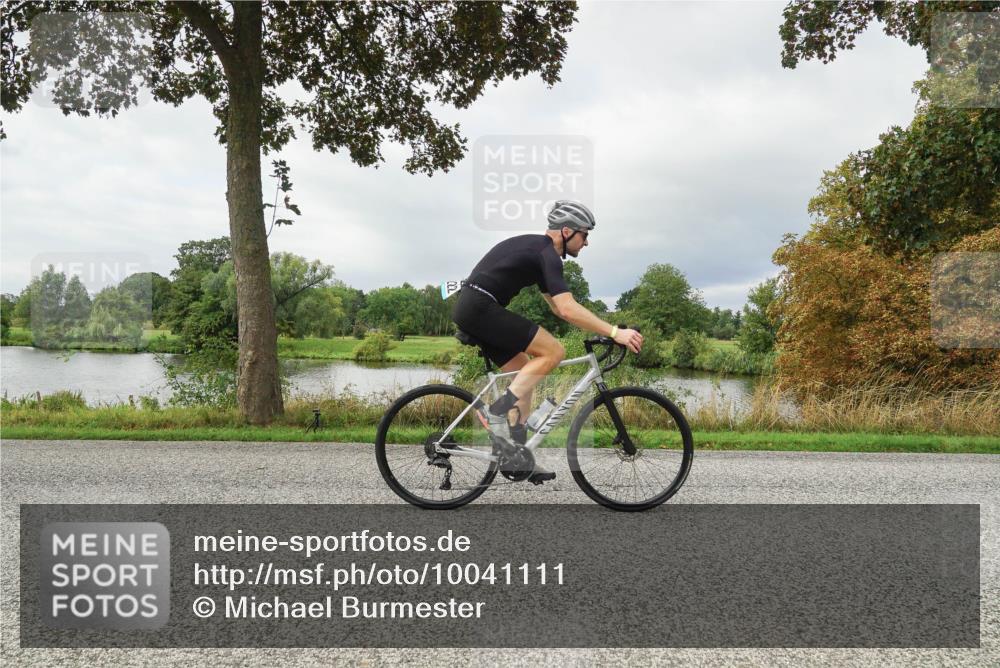 30.08.2026 - Elbe Triathlon Hamburg Michael Burmester http://msf.ph/oto/10041111 30.08.2026 11:01:12 Radfahren 1222, 1443 meine-sportfotos.de