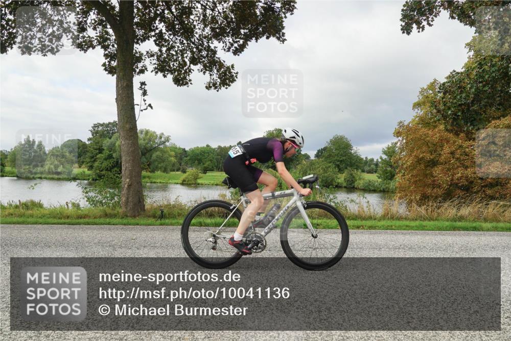 30.08.2026 - Elbe Triathlon Hamburg Michael Burmester http://msf.ph/oto/10041136 30.08.2026 11:01:42 Radfahren 1363, 1415 meine-sportfotos.de