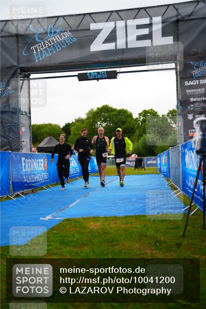 30.08.2026 - Elbe Triathlon Hamburg LAZAROV Photography http://msf.ph/oto/10041200 30.08.2026 16:18:30 Ziel  meine-sportfotos.de