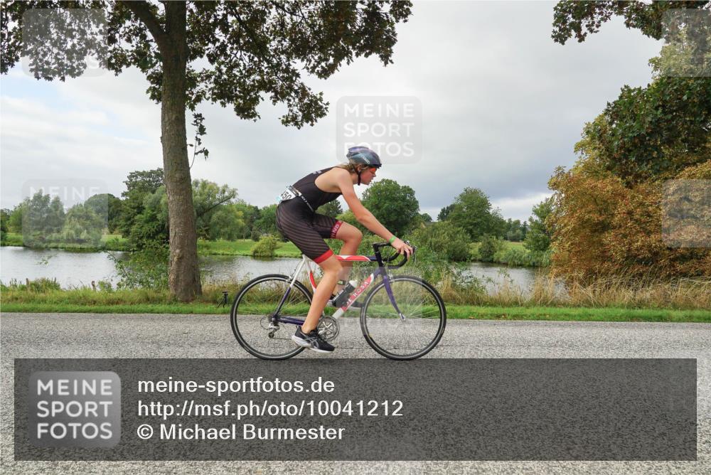 30.08.2026 - Elbe Triathlon Hamburg Michael Burmester http://msf.ph/oto/10041212 30.08.2026 11:02:57 Radfahren 1157, 1285, 1393, 1450 meine-sportfotos.de