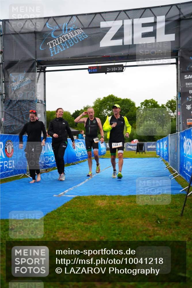 30.08.2026 - Elbe Triathlon Hamburg LAZAROV Photography http://msf.ph/oto/10041218 30.08.2026 16:18:32 Ziel  meine-sportfotos.de