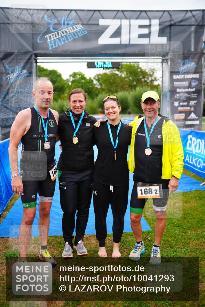 30.08.2026 - Elbe Triathlon Hamburg LAZAROV Photography http://msf.ph/oto/10041293 30.08.2026 16:19:03 Ziel  meine-sportfotos.de