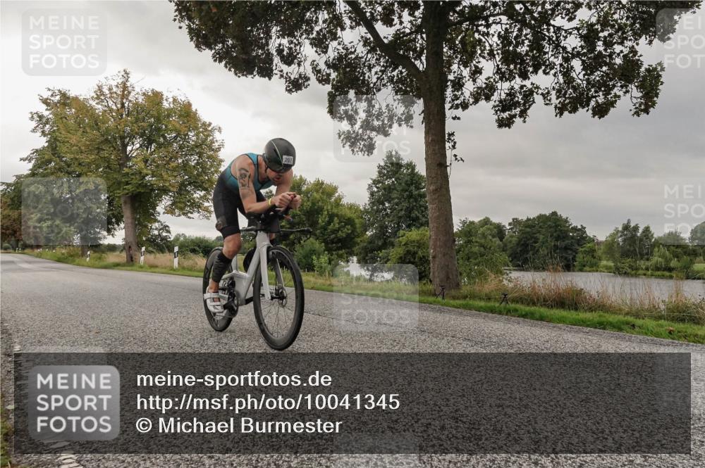 30.08.2026 - Elbe Triathlon Hamburg Michael Burmester http://msf.ph/oto/10041345 30.08.2026 09:05:42 Radfahren 207, 309 meine-sportfotos.de