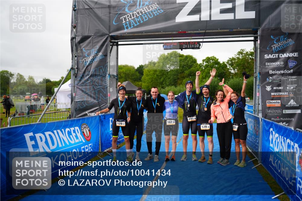 30.08.2026 - Elbe Triathlon Hamburg LAZAROV Photography http://msf.ph/oto/10041434 30.08.2026 16:20:43 Ziel  meine-sportfotos.de