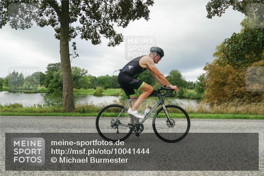 30.08.2026 - Elbe Triathlon Hamburg Michael Burmester http://msf.ph/oto/10041444 30.08.2026 11:05:53 Radfahren 518, 894, 1154, 1177, 1271, 1307, 1341, 1346 meine-sportfotos.de