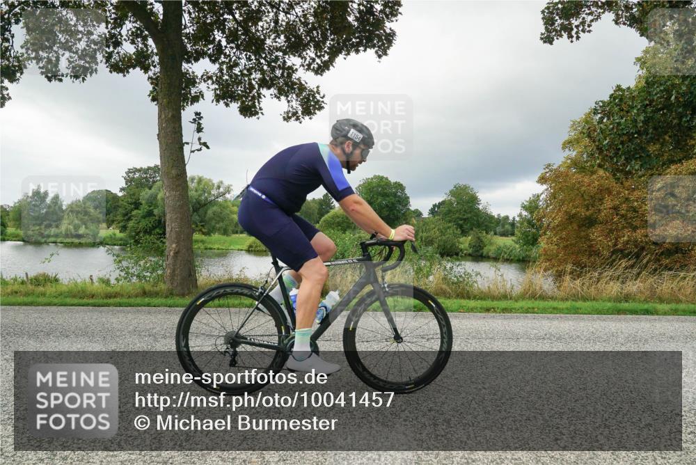 30.08.2026 - Elbe Triathlon Hamburg Michael Burmester http://msf.ph/oto/10041457 30.08.2026 11:06:00 Radfahren 1154, 1271, 1303, 1341, 1390, 1457 meine-sportfotos.de