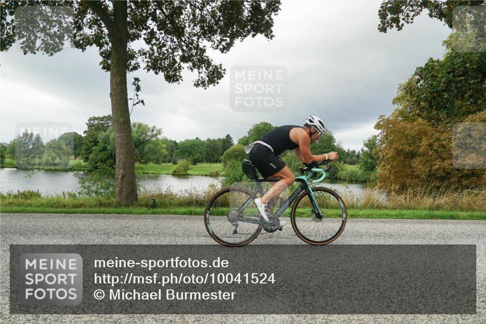 30.08.2026 - Elbe Triathlon Hamburg Michael Burmester http://msf.ph/oto/10041524 30.08.2026 11:06:39 Radfahren 759, 1255, 1302, 1358, 1405 meine-sportfotos.de