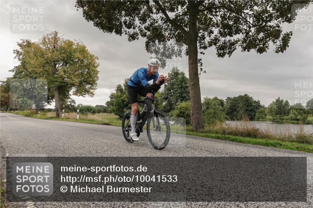 30.08.2026 - Elbe Triathlon Hamburg Michael Burmester http://msf.ph/oto/10041533 30.08.2026 09:07:44 Radfahren 432 meine-sportfotos.de