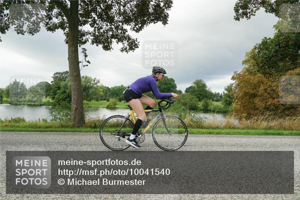 30.08.2026 - Elbe Triathlon Hamburg Michael Burmester http://msf.ph/oto/10041540 30.08.2026 11:06:50 Radfahren 1146, 1209, 1264, 1460 meine-sportfotos.de