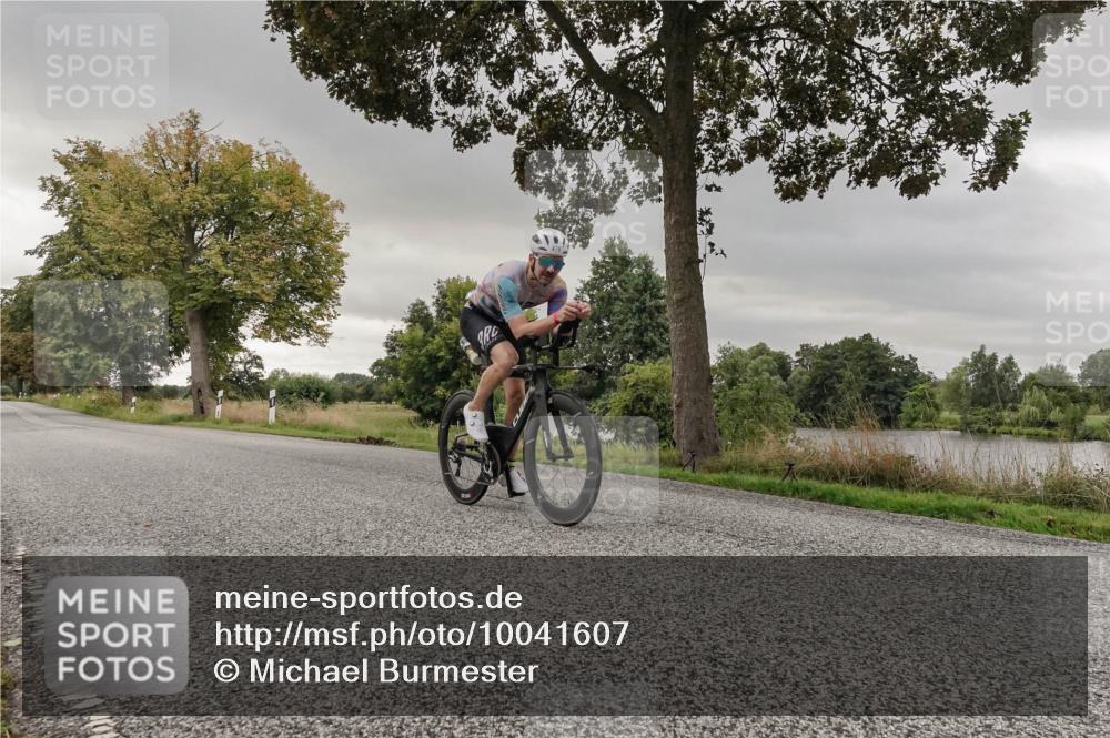 30.08.2026 - Elbe Triathlon Hamburg Michael Burmester http://msf.ph/oto/10041607 30.08.2026 09:08:21 Radfahren 280, 307, 476 meine-sportfotos.de