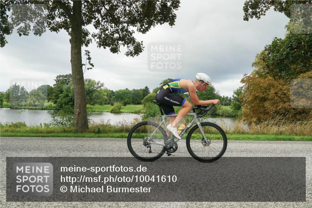 30.08.2026 - Elbe Triathlon Hamburg Michael Burmester http://msf.ph/oto/10041610 30.08.2026 11:07:42 Radfahren 925, 985, 1300, 1364, 1386, 1435, 1438, 1578 meine-sportfotos.de