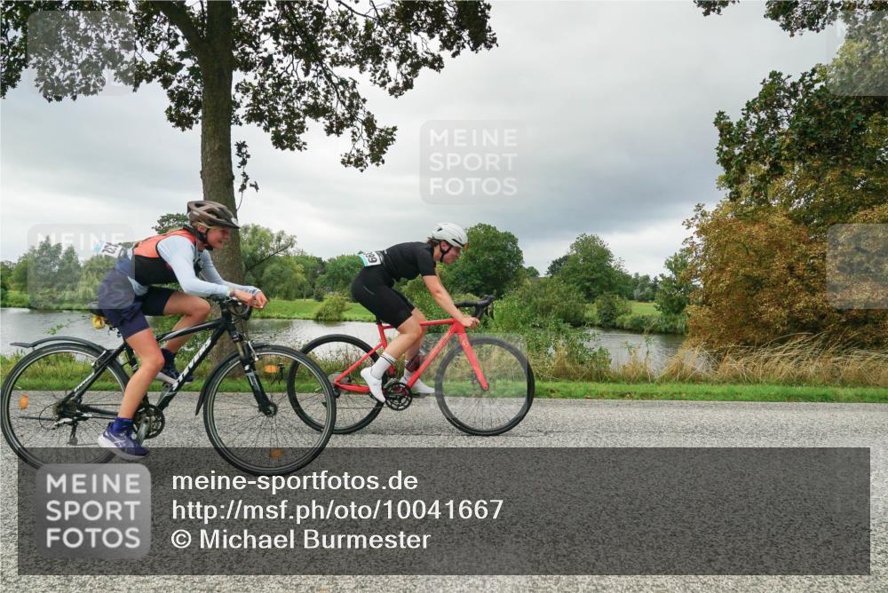 30.08.2026 - Elbe Triathlon Hamburg Michael Burmester http://msf.ph/oto/10041667 30.08.2026 11:08:11 Radfahren 1135, 1277, 1278, 1310, 1311, 1335, 1398, 1399, 1410, 1432 meine-sportfotos.de