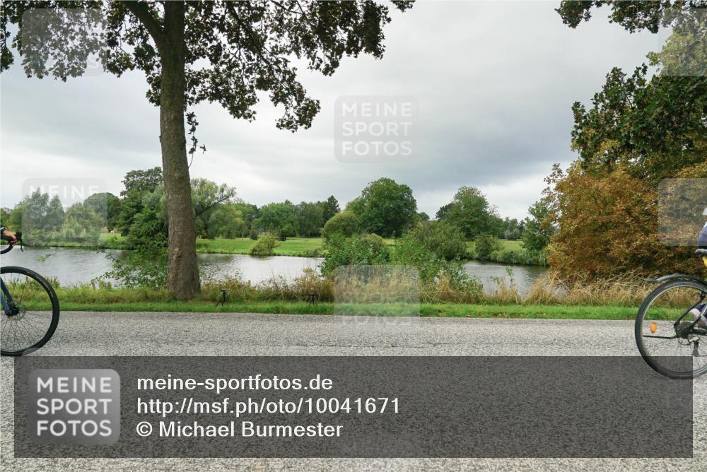 30.08.2026 - Elbe Triathlon Hamburg Michael Burmester http://msf.ph/oto/10041671 30.08.2026 11:08:12 Radfahren 1135, 1277, 1310, 1311, 1398, 1399, 1410, 1432 meine-sportfotos.de