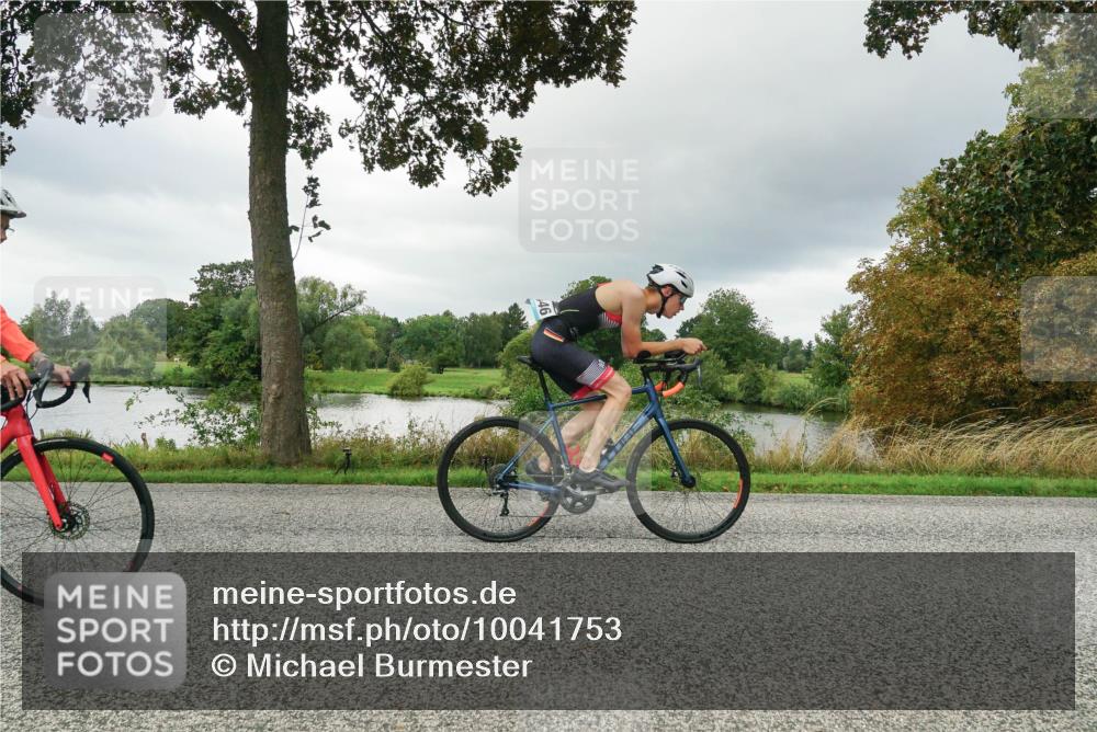 30.08.2026 - Elbe Triathlon Hamburg Michael Burmester http://msf.ph/oto/10041753 30.08.2026 11:09:29 Radfahren 982, 1326, 1446 meine-sportfotos.de