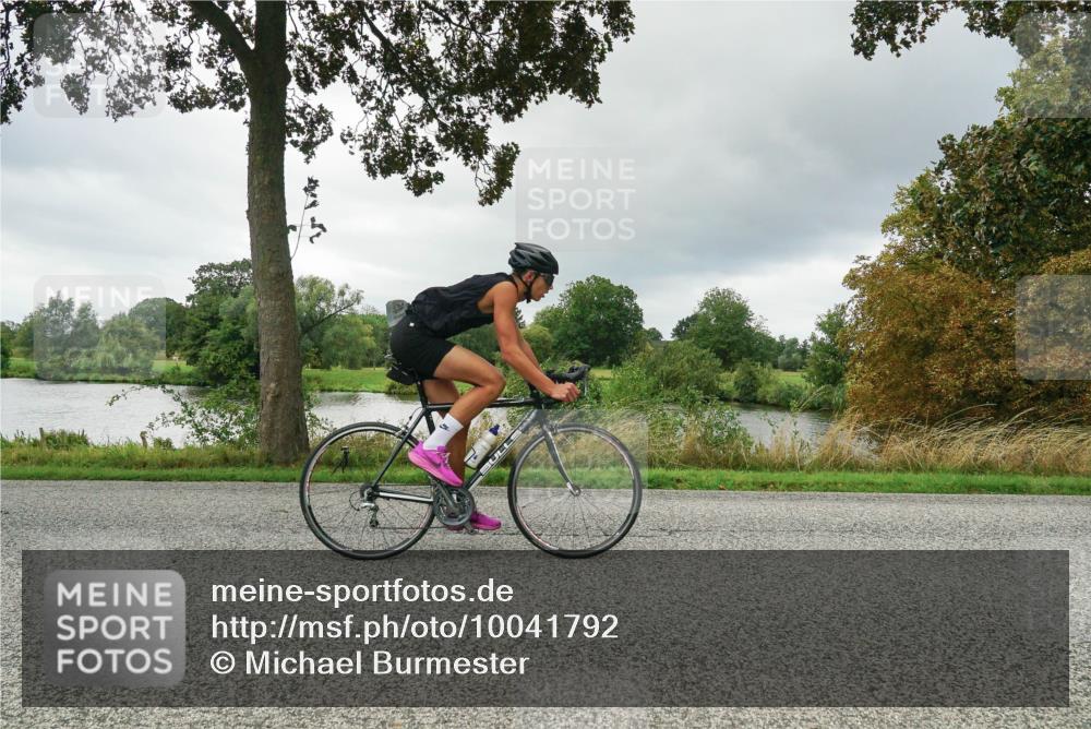 30.08.2026 - Elbe Triathlon Hamburg Michael Burmester http://msf.ph/oto/10041792 30.08.2026 11:10:00 Radfahren 1324, 1345, 1357, 1458 meine-sportfotos.de