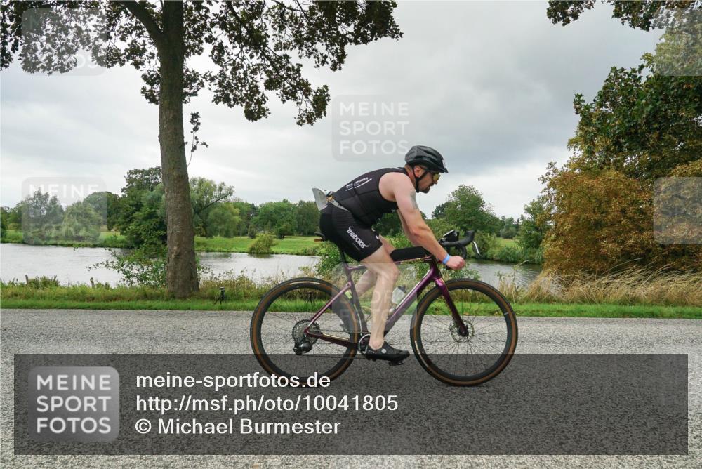 30.08.2026 - Elbe Triathlon Hamburg Michael Burmester http://msf.ph/oto/10041805 30.08.2026 11:10:09 Radfahren 1296, 1324, 1481 meine-sportfotos.de