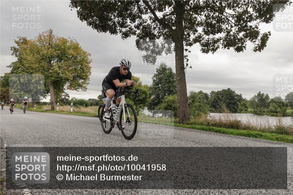 30.08.2026 - Elbe Triathlon Hamburg Michael Burmester http://msf.ph/oto/10041958 30.08.2026 09:11:10 Radfahren 206, 232, 252, 349, 357, 480 meine-sportfotos.de