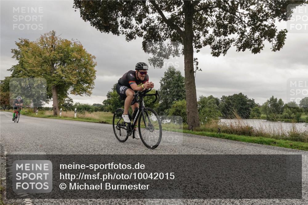 30.08.2026 - Elbe Triathlon Hamburg Michael Burmester http://msf.ph/oto/10042015 30.08.2026 09:11:26 Radfahren 230, 255, 338 meine-sportfotos.de