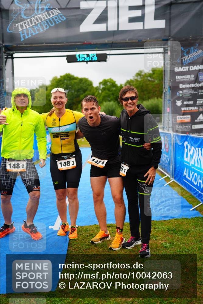 30.08.2026 - Elbe Triathlon Hamburg LAZAROV Photography http://msf.ph/oto/10042063 30.08.2026 16:26:10 Ziel  meine-sportfotos.de