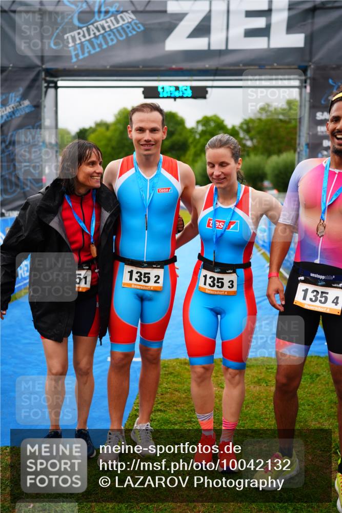 30.08.2026 - Elbe Triathlon Hamburg LAZAROV Photography http://msf.ph/oto/10042132 30.08.2026 16:26:35 Ziel  meine-sportfotos.de