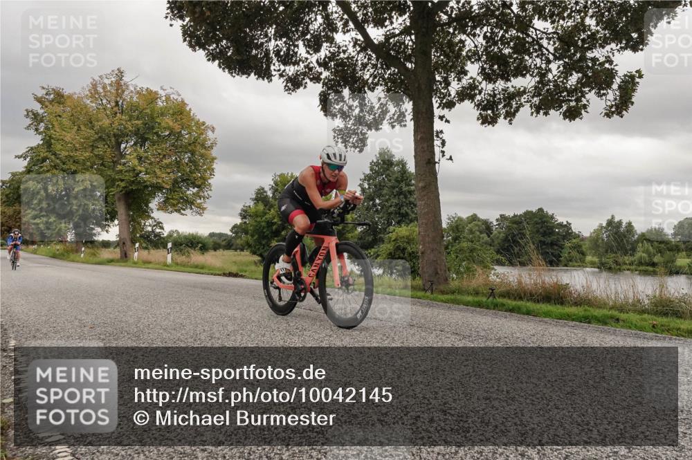 30.08.2026 - Elbe Triathlon Hamburg Michael Burmester http://msf.ph/oto/10042145 30.08.2026 09:12:24 Radfahren 290, 310, 347, 351, 374, 464 meine-sportfotos.de