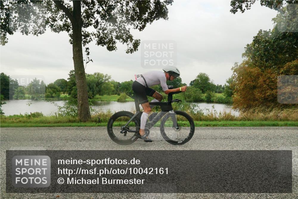 30.08.2026 - Elbe Triathlon Hamburg Michael Burmester http://msf.ph/oto/10042161 30.08.2026 08:43:04 Radfahren 188 meine-sportfotos.de