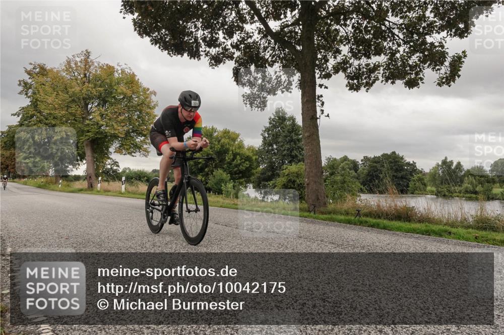 30.08.2026 - Elbe Triathlon Hamburg Michael Burmester http://msf.ph/oto/10042175 30.08.2026 09:12:33 Radfahren 192, 324, 341 meine-sportfotos.de