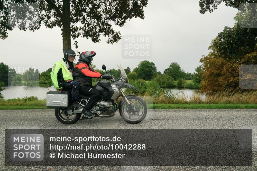 30.08.2026 - Elbe Triathlon Hamburg Michael Burmester http://msf.ph/oto/10042288 30.08.2026 08:46:53 Radfahren  meine-sportfotos.de