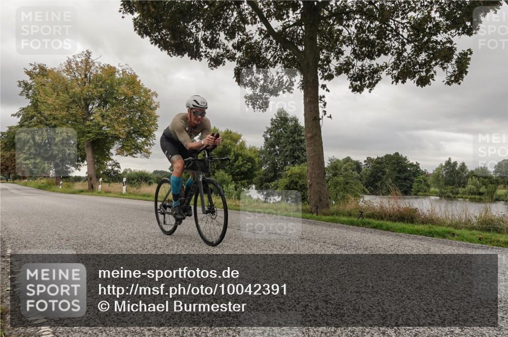 30.08.2026 - Elbe Triathlon Hamburg Michael Burmester http://msf.ph/oto/10042391 30.08.2026 09:13:28 Radfahren 238, 248 meine-sportfotos.de