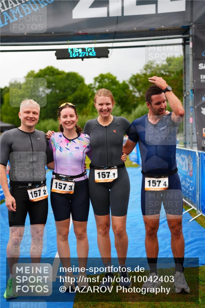 30.08.2026 - Elbe Triathlon Hamburg LAZAROV Photography http://msf.ph/oto/10042403 30.08.2026 16:27:42 Ziel  meine-sportfotos.de