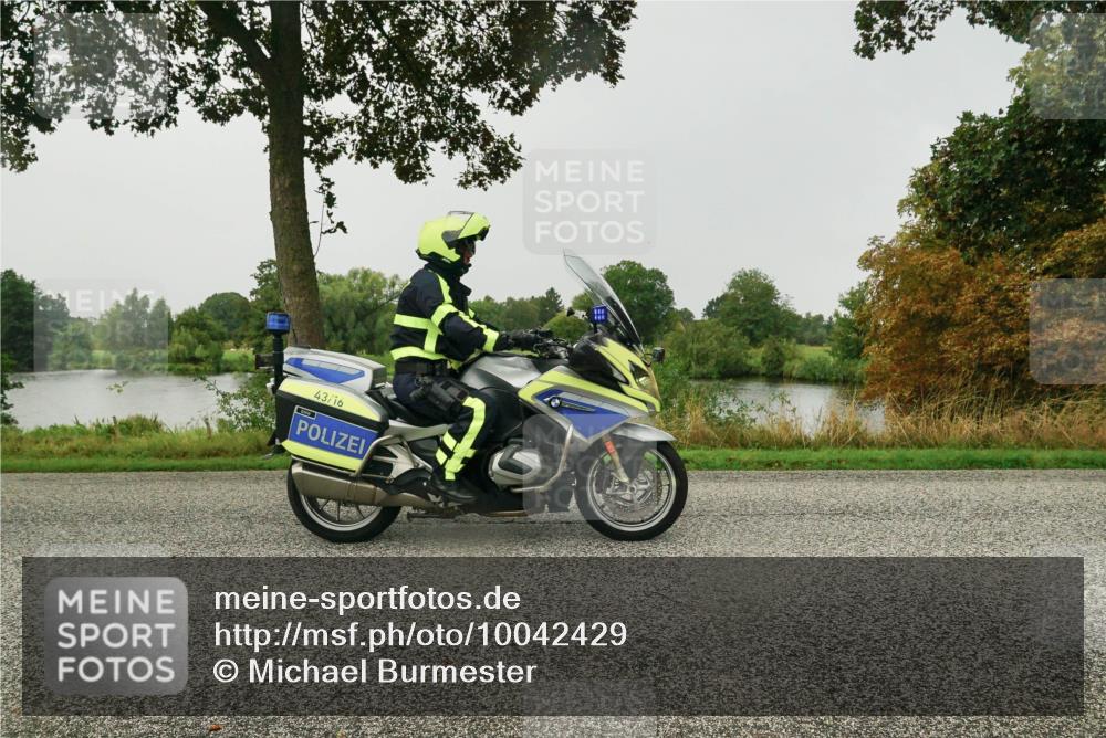 30.08.2026 - Elbe Triathlon Hamburg Michael Burmester http://msf.ph/oto/10042429 30.08.2026 08:50:30 Radfahren  meine-sportfotos.de
