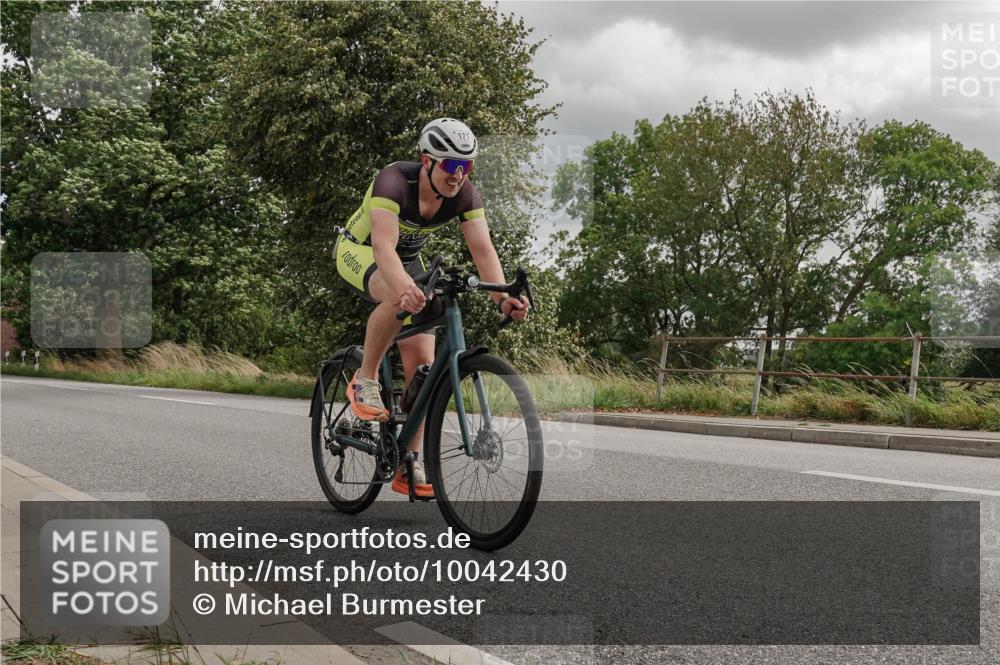 30.08.2026 - Elbe Triathlon Hamburg Michael Burmester http://msf.ph/oto/10042430 30.08.2026 14:46:20 Radfahren 171 meine-sportfotos.de