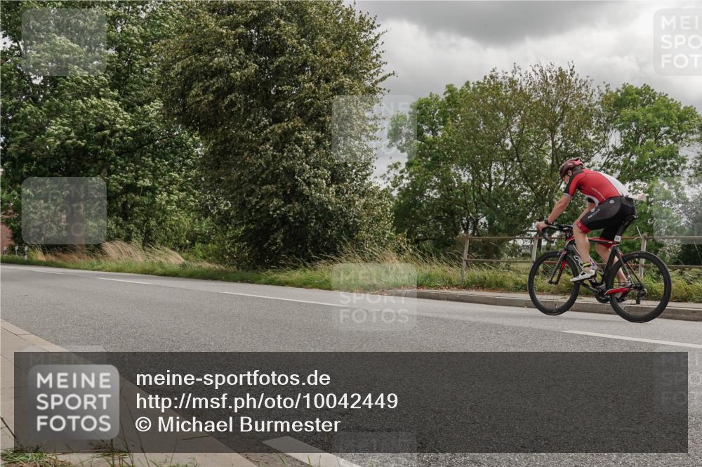30.08.2026 - Elbe Triathlon Hamburg Michael Burmester http://msf.ph/oto/10042449 30.08.2026 14:46:31 Radfahren 152 meine-sportfotos.de