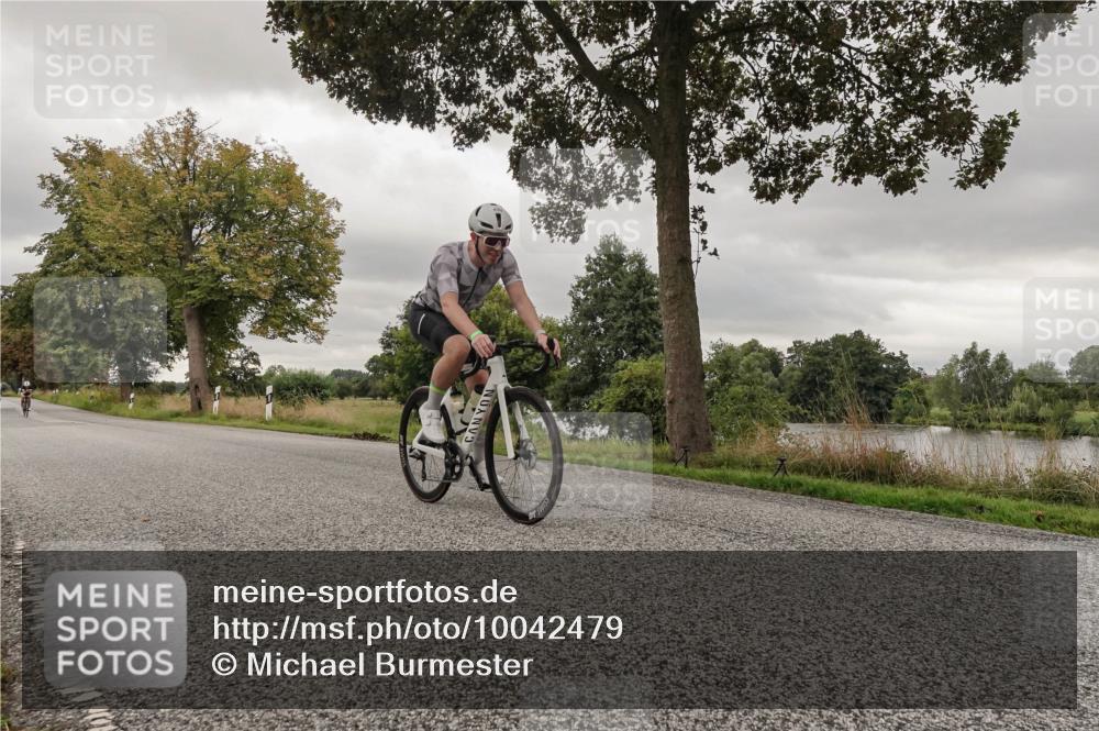 30.08.2026 - Elbe Triathlon Hamburg Michael Burmester http://msf.ph/oto/10042479 30.08.2026 09:14:17 Radfahren 253, 430, 543 meine-sportfotos.de