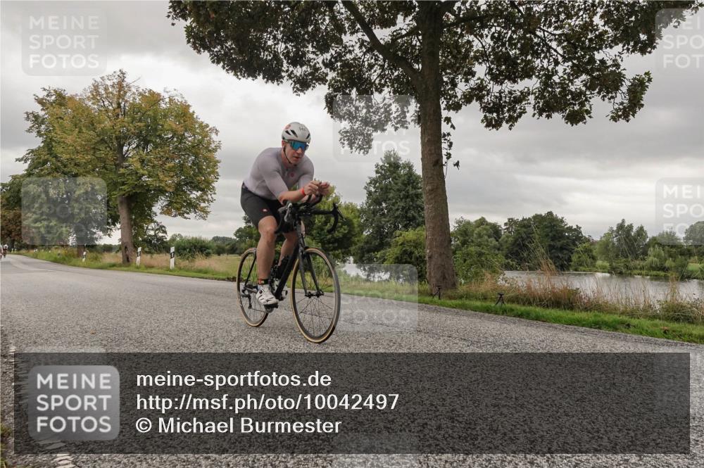 30.08.2026 - Elbe Triathlon Hamburg Michael Burmester http://msf.ph/oto/10042497 30.08.2026 09:14:22 Radfahren 226, 253, 367, 484, 543 meine-sportfotos.de