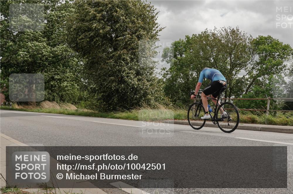 30.08.2026 - Elbe Triathlon Hamburg Michael Burmester http://msf.ph/oto/10042501 30.08.2026 14:47:25 Radfahren 151, 156, 165 meine-sportfotos.de