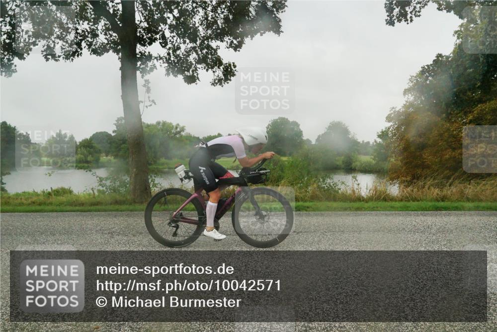 30.08.2026 - Elbe Triathlon Hamburg Michael Burmester http://msf.ph/oto/10042571 30.08.2026 08:52:57 Radfahren 244, 322, 368 meine-sportfotos.de
