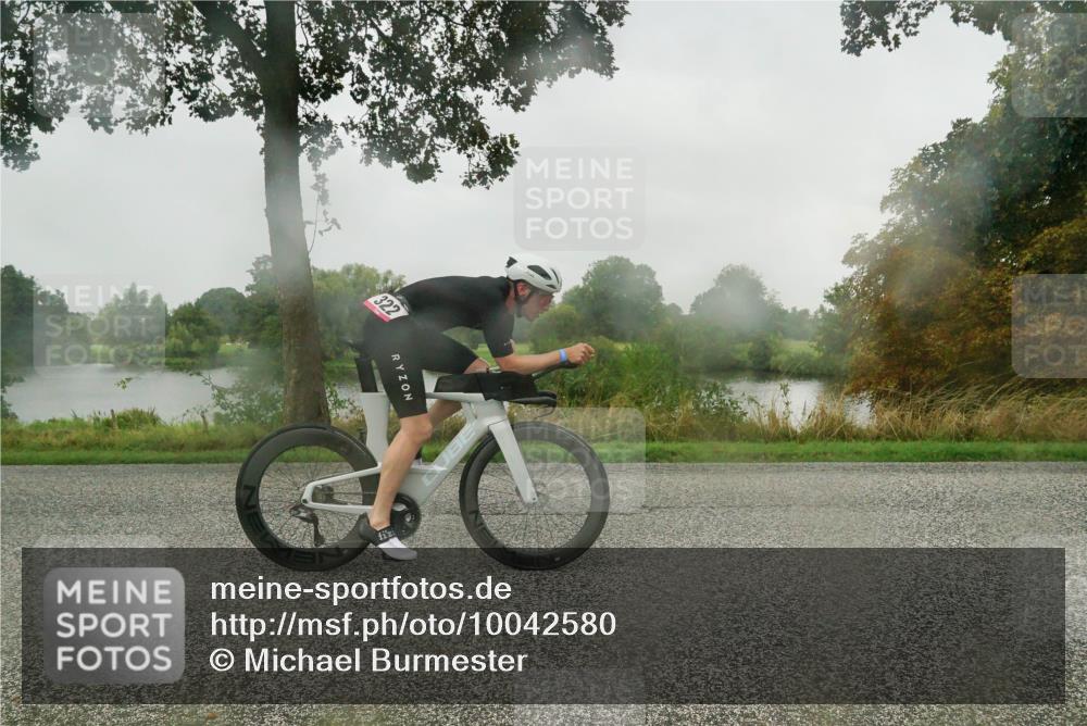 30.08.2026 - Elbe Triathlon Hamburg Michael Burmester http://msf.ph/oto/10042580 30.08.2026 08:53:04 Radfahren 218, 244, 312, 322 meine-sportfotos.de